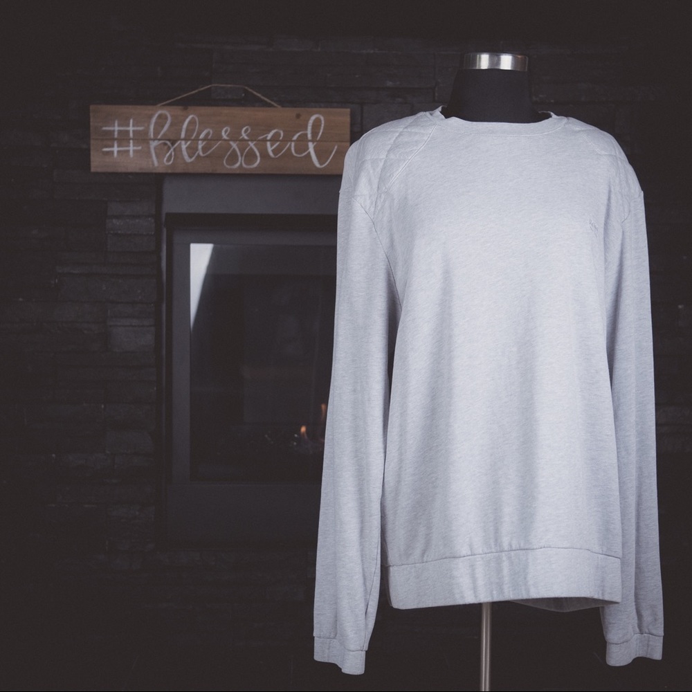 Boss Quilted Shoulder Crew